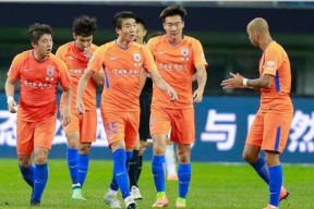 金年会体育-鲁能球迷跳槽泰达，支持豪门连胜(鲁能球迷跳槽泰达,支持豪门连胜吗)