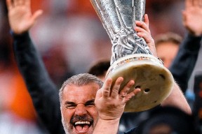 金年会体育-关于阿贾克斯狂胜皇马，演绎欧冠传奇的信息