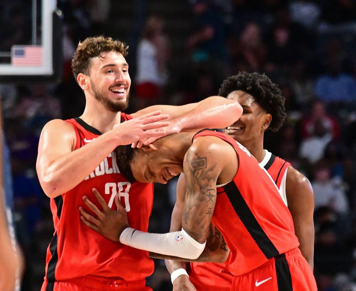 关于火箭遗憾失利，联盟第一巨头连续低迷的信息