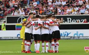 奥格斯堡客场失利,积分榜略显滑落的简单介绍 奥格斯堡客场失利,积分榜略显滑落的简单介绍