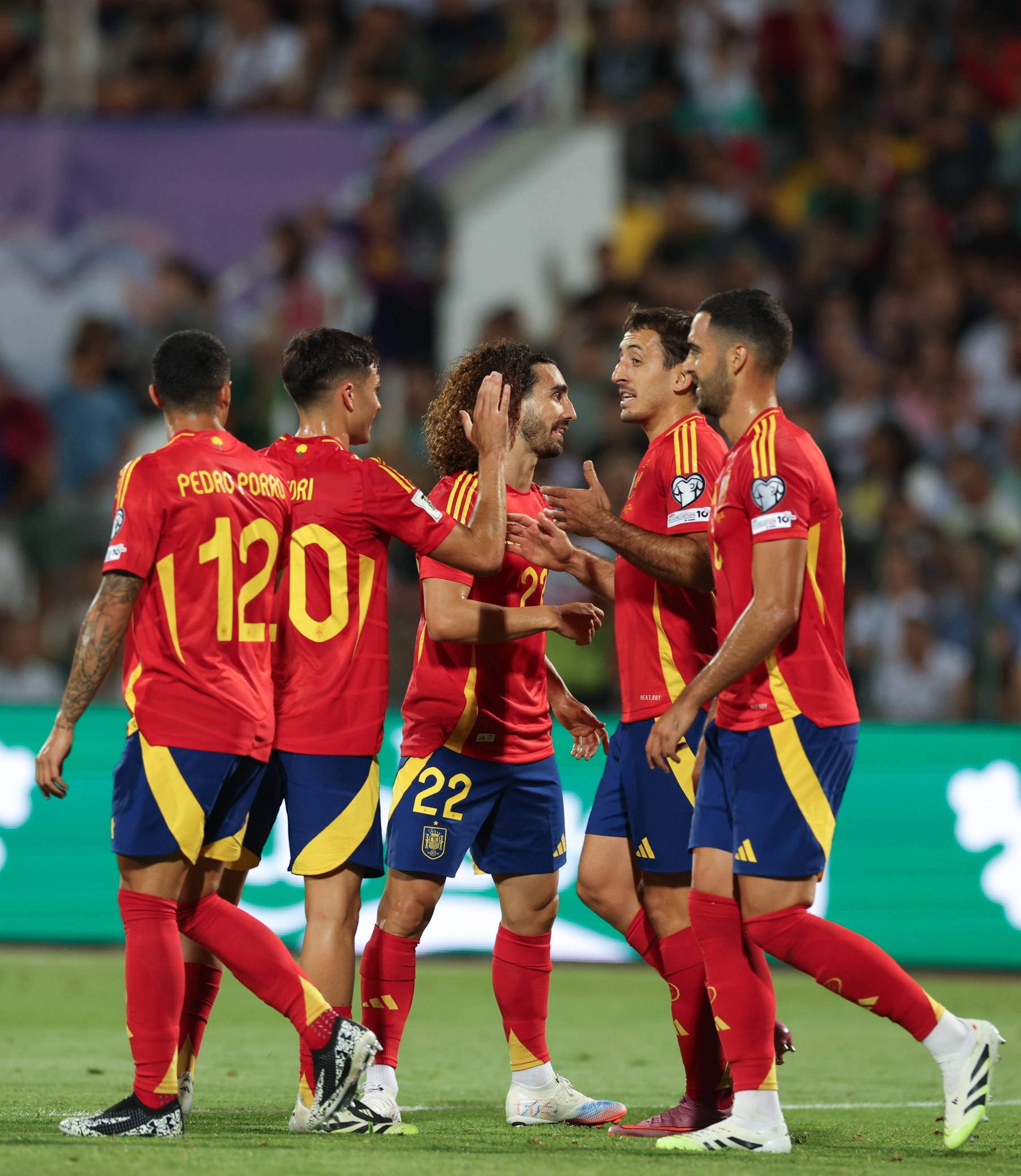 欧洲国家队选拔赛快报：比利时出线在望，一胜一和领跑的简单介绍